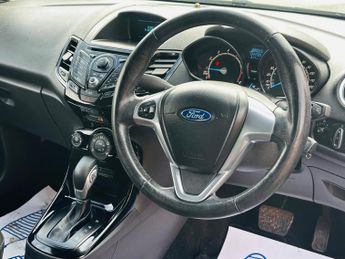 Ford Fiesta 1.0T EcoBoost Zetec Hatchback 3dr Petrol Powershift Euro 5 (100 