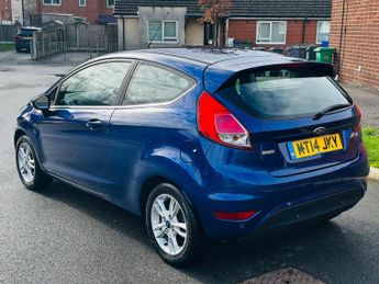 Ford Fiesta 1.0T EcoBoost Zetec Hatchback 3dr Petrol Powershift Euro 5 (100 