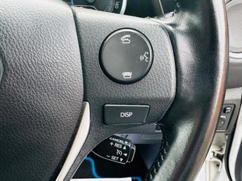 Toyota Auris 1.8 VVT-h Excel Hatchback 5dr Petrol Hybrid CVT Euro 5 (s/s) (13