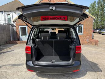 Volkswagen Touran 1.4 TSI SE MPV Petrol DSG Euro 5 (140ps)