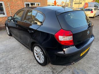 BMW 1 Series 2.0 118i ES Steptronic Euro 4 5dr