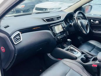 Nissan Qashqai 1.6 dCi Tekna XTRON 2WD Euro 5 (s/s) 5dr