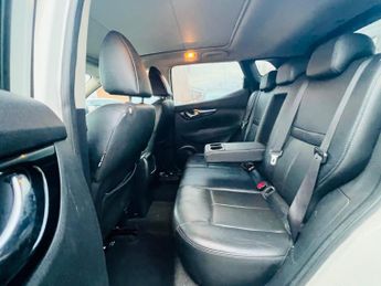 Nissan Qashqai 1.6 dCi Tekna XTRON 2WD Euro 5 (s/s) 5dr