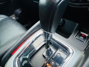 Nissan Qashqai 1.6 dCi Tekna XTRON 2WD Euro 5 (s/s) 5dr