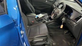Hyundai TUCSON 2.0 CRDi SE Nav Auto 4WD Euro 6 5dr