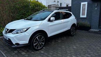 Nissan Qashqai 1.6 dCi Tekna XTRON Euro 6 (s/s) 5dr