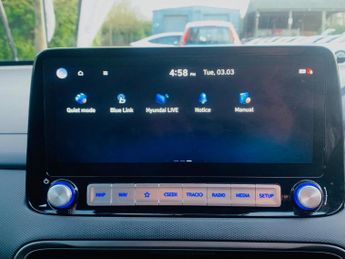 Hyundai KONA 64kWh Premium Auto 5dr (10.5kW Charger)