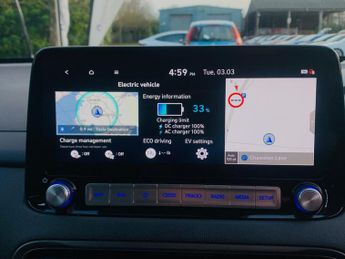 Hyundai KONA 64kWh Premium Auto 5dr (10.5kW Charger)