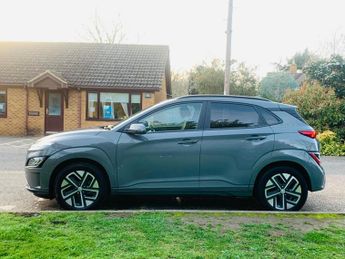Hyundai KONA 64kWh Premium Auto 5dr (10.5kW Charger)