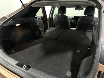 Kia XCeed 1.6 GDi 8.9kWh 3 DCT Euro 6 (s/s) 5dr