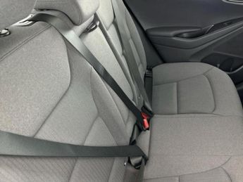 Hyundai IONIQ 1.6 h-GDi Premium Hatchback 5dr Petrol Hybrid DCT Euro 6 (s/s) (