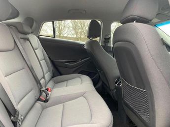 Hyundai IONIQ 1.6 h-GDi Premium Hatchback 5dr Petrol Hybrid DCT Euro 6 (s/s) (