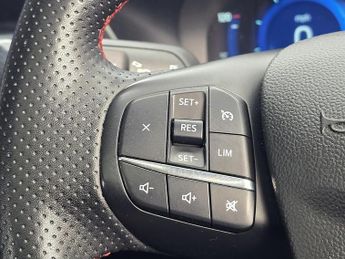 Ford Kuga 2.5 Duratec 14.4kWh ST-Line X Edition SUV 5dr Petrol Plug-in Hyb