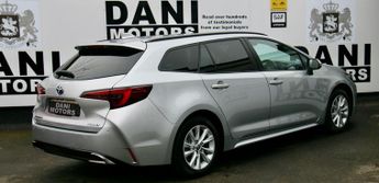 Toyota Corolla 2.0 VVT-h Icon Touring Sports 5dr Petrol Hybrid CVT Euro 6 (s/s)