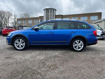 Skoda Octavia 2.0 TDI Scout DSG 4WD Euro 6 (s/s) 5dr