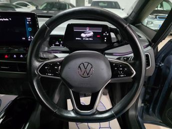 Volkswagen ID.3 Pro Performance 58kWh Life Auto 5dr