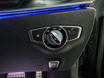 Mercedes-Benz E Class 2.0 E300 AMG Line (Premium Plus) Cabriolet G-Tronic+ Euro 6 (s/s