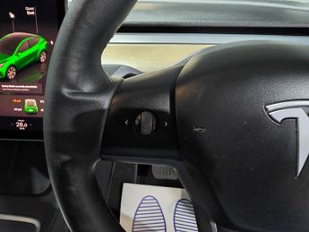 Tesla Model Y (Dual Motor) Long Range Auto 4WDE 5dr