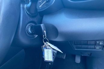 Toyota Yaris 1.5 VVT-h Icon E-CVT Euro 6 (s/s) 5dr