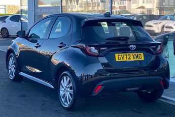 Toyota Yaris 1.5 VVT-h Icon E-CVT Euro 6 (s/s) 5dr