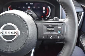 Nissan Qashqai 1.3 DIG-T MHEV Tekna XTRON Euro 6 (s/s) 5dr