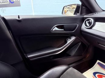 Mercedes-Benz CLA 2.1 CLA220d AMG Line Shooting Brake 7G-DCT Euro 6 (s/s) 5dr