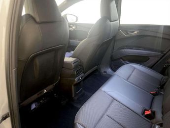 Audi Q4 e-tron 40 S line SUV 5dr Electric Auto 82kWh (204 ps)