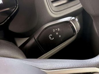 Volkswagen ID. Buzz Cargo Pro 77kWh Commerce Plus Panel Van 5dr Electric Auto (204 ps)