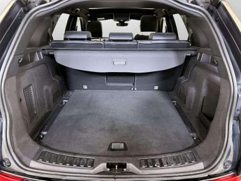 Land Rover Discovery Sport 1.5 P300e 12.2kWh R-Dynamic SE SUV 5dr Petrol Plug-in Hybrid Aut