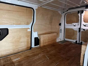 Vauxhall Vivaro Electric 3100 75kWh Dynamic Panel Van 6dr Electric Auto L2 H1 (7.4kW Char