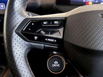 CUPRA Born e-Boost 58kWh V2 Hatchback 5dr Electric Auto (230 ps)