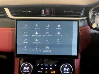 Jaguar F-PACE 2.0 D200 MHEV R-Dynamic Black Auto AWD Euro 6 (s/s) 5dr