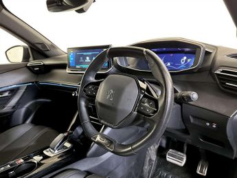 Peugeot E-2008 50kWh GT SUV 5dr Electric Auto (136 ps)