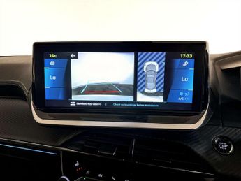 Peugeot E-2008 50kWh GT SUV 5dr Electric Auto (136 ps)