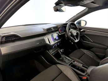 Audi Q3 2.0 TDI 35 S line SUV 5dr Diesel S Tronic Euro 6 (s/s) (150 ps)