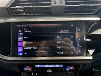 Audi Q3 2.0 TDI 35 S line SUV 5dr Diesel S Tronic Euro 6 (s/s) (150 ps)