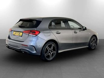 Mercedes-Benz A Class 1.3 A250e 15.6kWh AMG Line Edition (Executive) Hatchback 5dr Pet