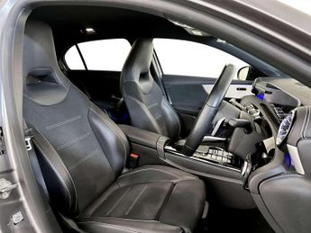 Mercedes-Benz A Class 1.3 A250e 15.6kWh AMG Line Edition (Executive) Hatchback 5dr Pet