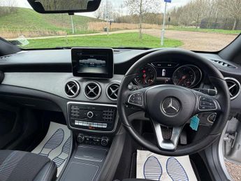 Mercedes-Benz CLA 2.1 CLA200d Sport Shooting Brake 7G-DCT Euro 6 (s/s) 5dr