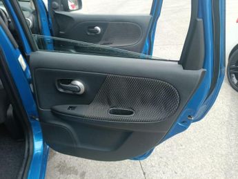 Nissan Note 1.6 16v SE 5dr