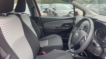 Toyota Yaris 1.5 VVT-h Icon E-CVT Euro 6 (s/s) 5dr