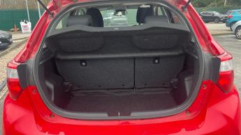 Toyota Yaris 1.5 VVT-h Icon E-CVT Euro 6 (s/s) 5dr