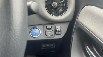 Toyota Yaris 1.5 VVT-h Icon E-CVT Euro 6 (s/s) 5dr