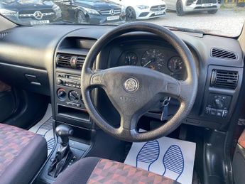 Vauxhall Astra 1.6i LS 5dr
