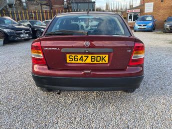 Vauxhall Astra 1.6i LS 5dr
