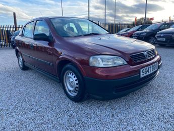 Vauxhall Astra 1.6i LS 5dr