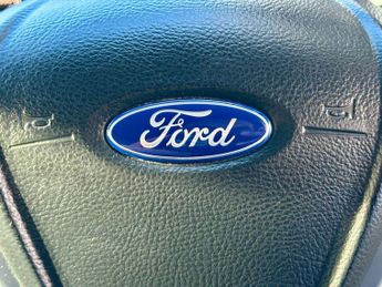 Ford Fiesta 1.0T EcoBoost Titanium Euro 5 (s/s) 5dr