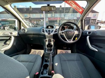 Ford Fiesta 1.4 Zetec 5dr