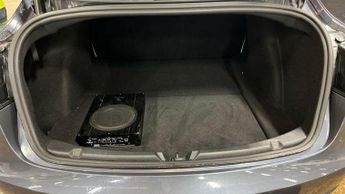 Tesla Model 3 (Dual Motor) Long Range Auto 4WDE 4dr