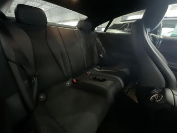 Mercedes-Benz E Class E 300 AMG LINE AUTO